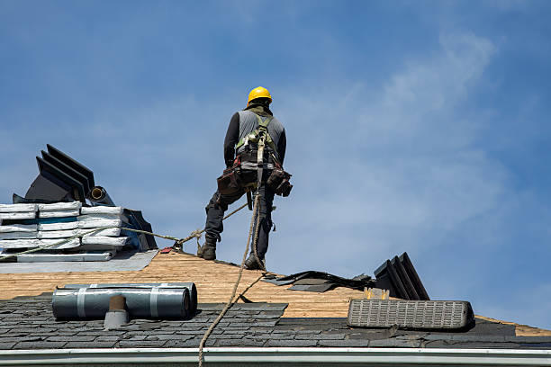 Professional Gutter Installation technician working in Blue Creek, OH